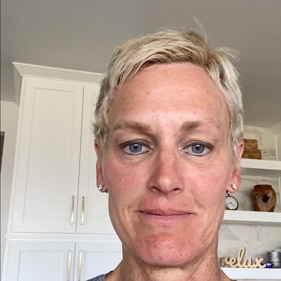 Meet your Posher, Chris - Picture 1 of 1